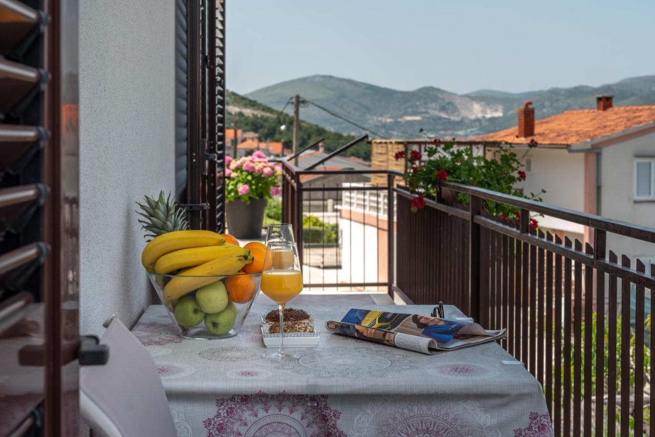 Apartments Bellezza Trogir Eksteriør billede