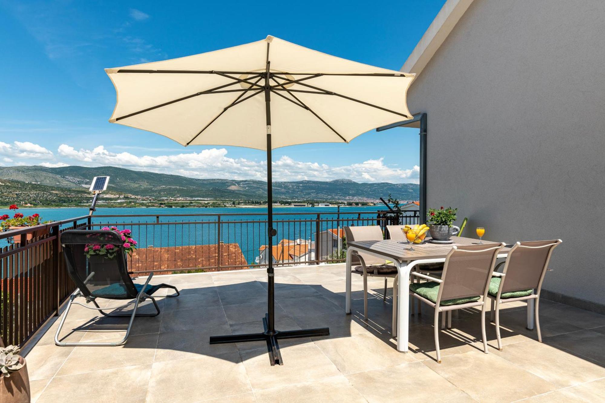 Apartments Bellezza Trogir Eksteriør billede